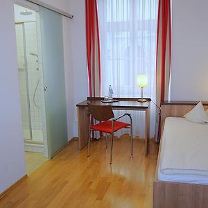 Private Bathroom Single Room