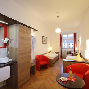 Standard Zimmer mit Queensize-Bett